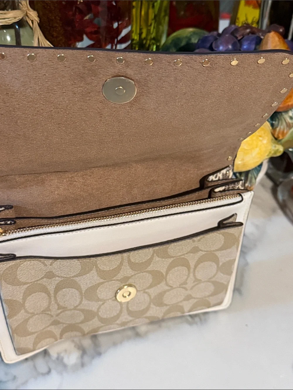 Coach elegant shoulder